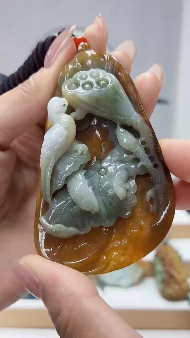 未镶嵌定制翡翠5160MM-毛货挂件80