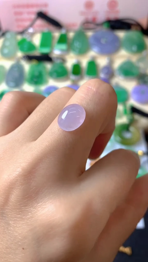 未镶嵌定制翡翠e***n裸玉（客户意向镶嵌）