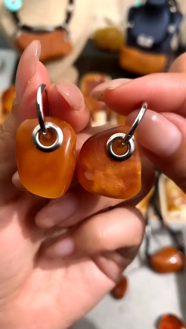 【闪购商品】蜜蜡裸石未镶嵌似玉