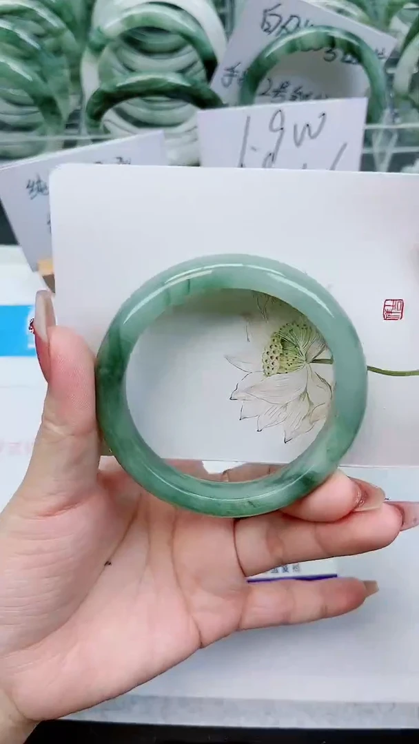 【闪购商品】石英质玉手镯未镶嵌C227号/58-59圈