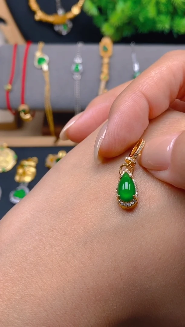 吊坠(不含链)银S925镶嵌翡翠水滴万能扣