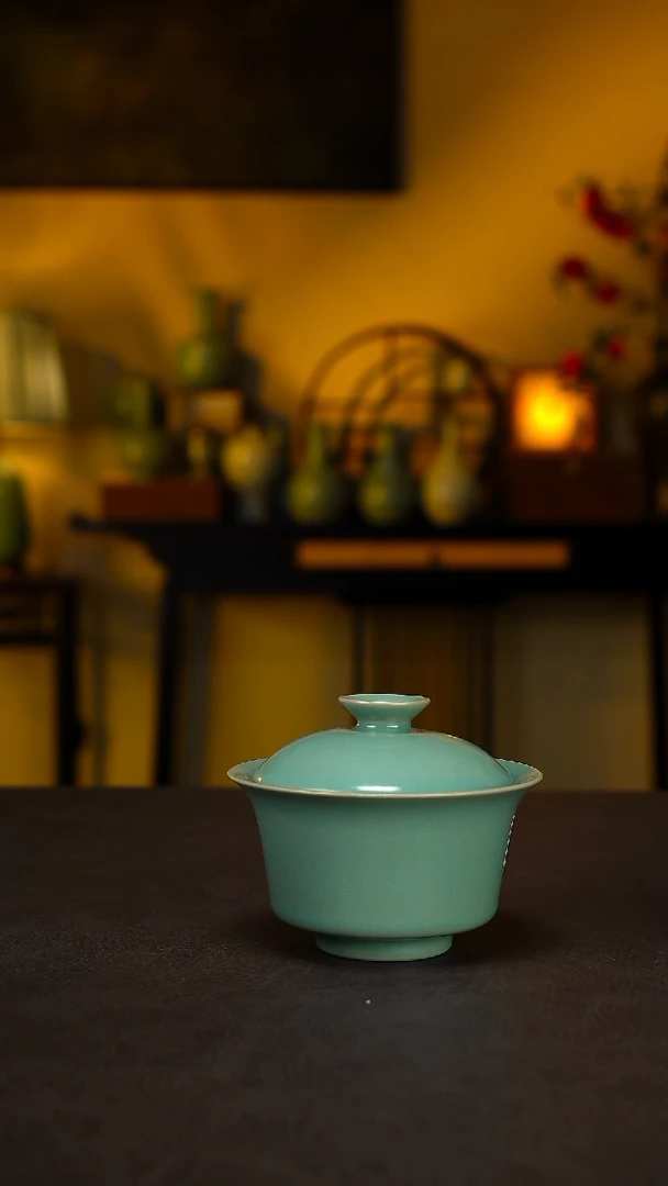 盖碗瓷绿釉马蹄两才盖碗-微微瑕