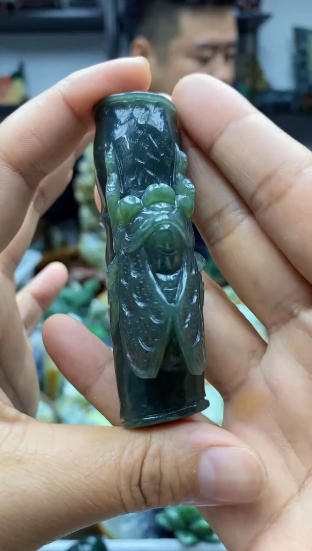 未镶嵌和田玉把件1