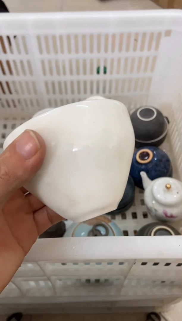 杯无运费险有瑕疵的摄影的产品有使用过的痕迹有点脏介意勿拍