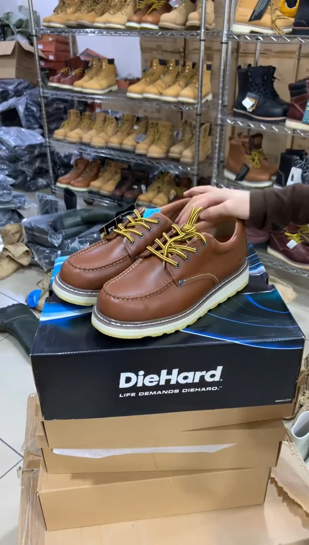 牛皮43码，82994，皮鞋码，低帮 工装鞋 ，默认微瑕