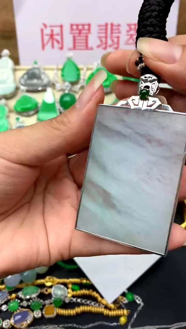 翡翠18K金镶嵌颈饰49-中国好珍宝