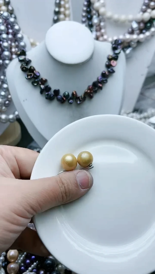 【闪购商品】淡水珍珠颈饰钛钢1