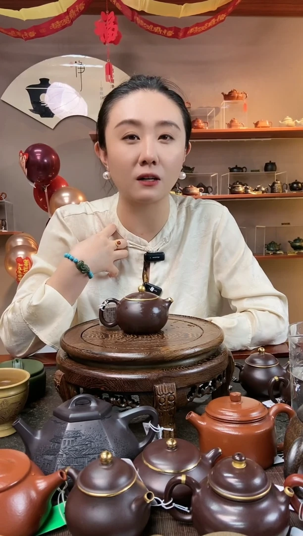 【闪购商品】紫砂茶壶描金小品西施 家藏紫茄泥