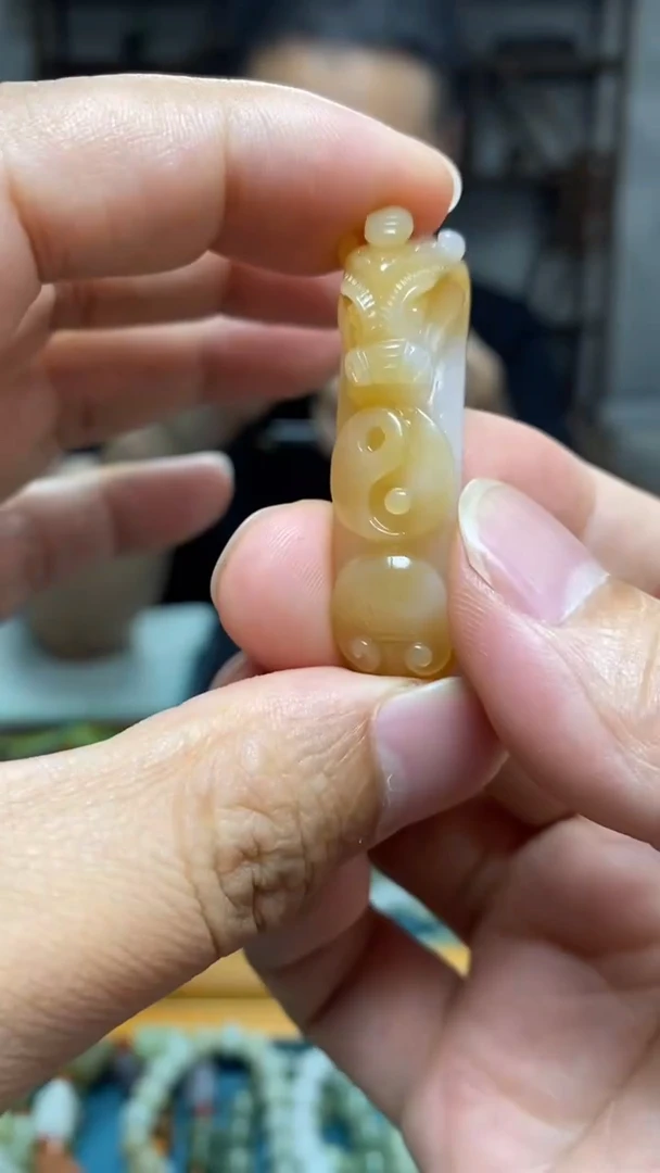 和田玉未镶嵌颈饰97