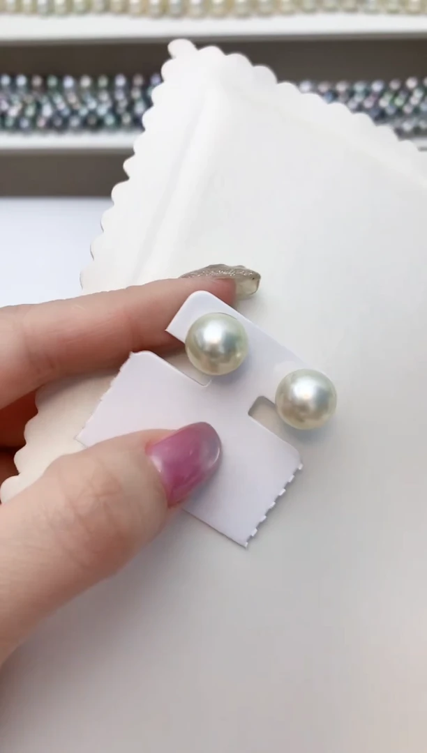 18K金镶嵌耳饰海水珍珠A87