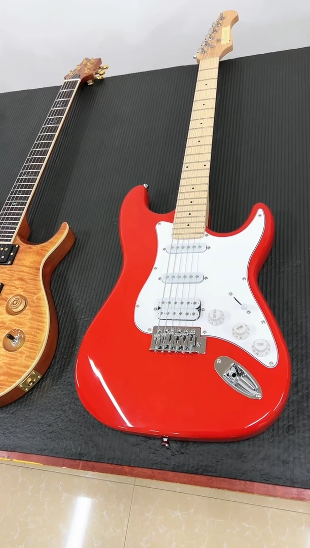 慕****法电吉他带切单ST焦糖色