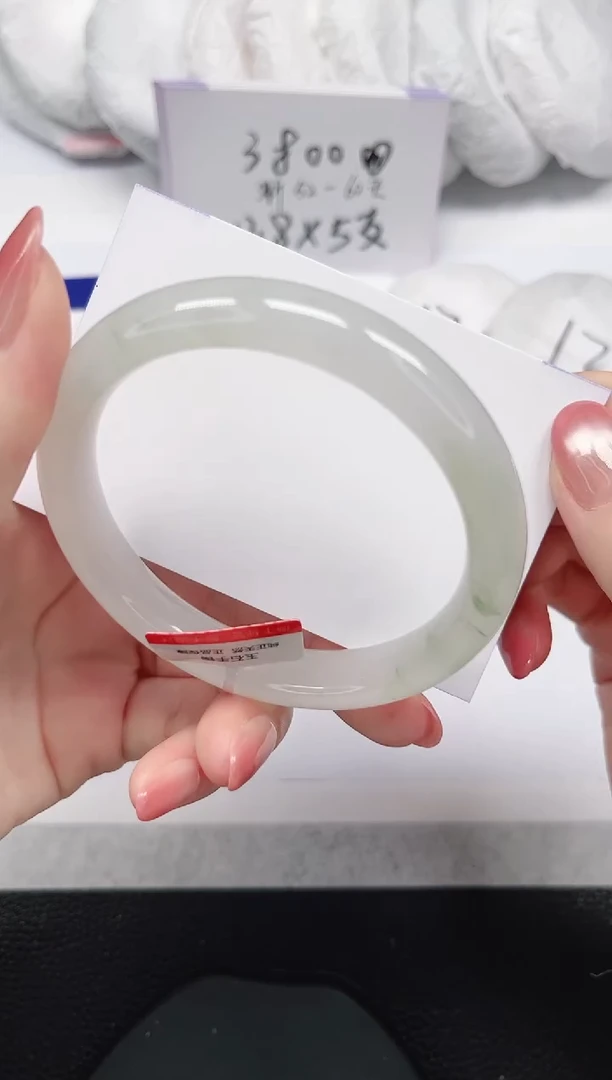 未镶嵌手镯石英岩玉46-60/61