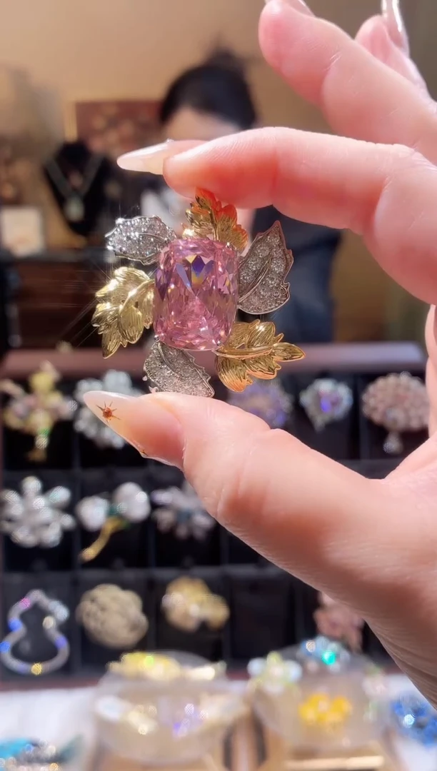 合成立方氧化锆铜合金粉色五叶