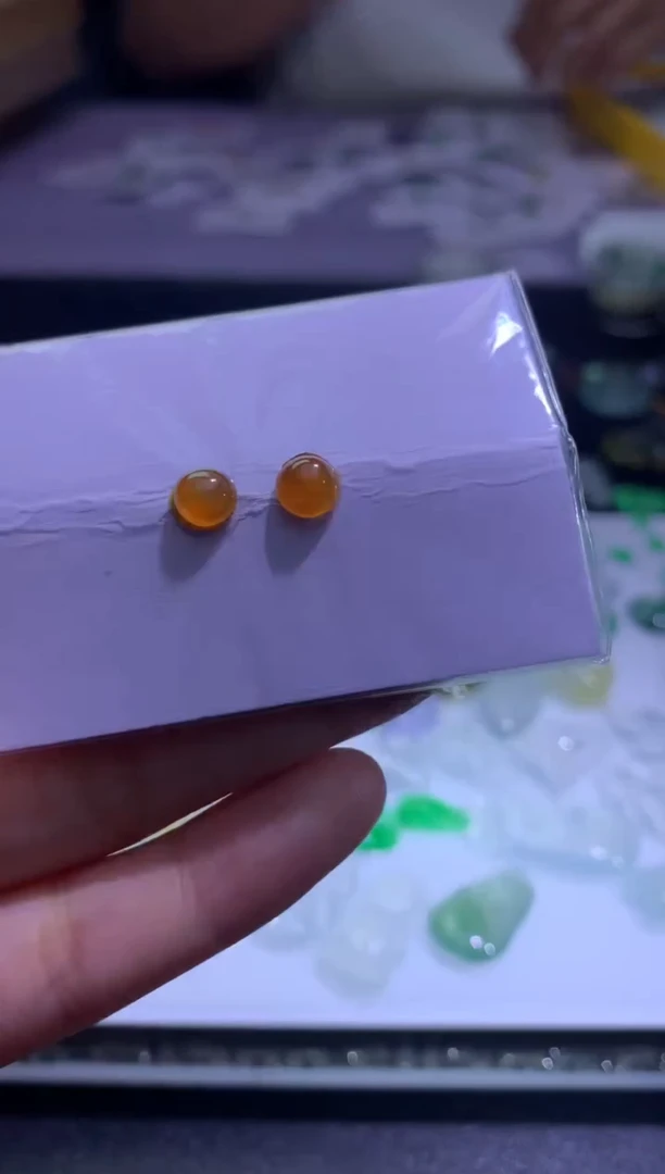 定制翡翠未镶嵌毛货