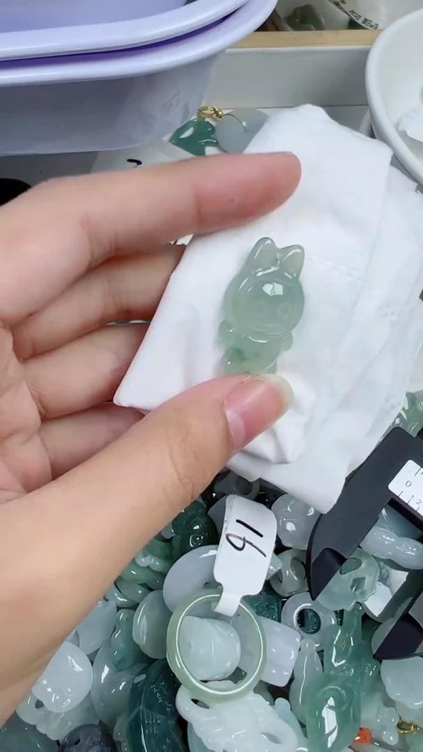 散珠翡翠458号链接，A货翡翠