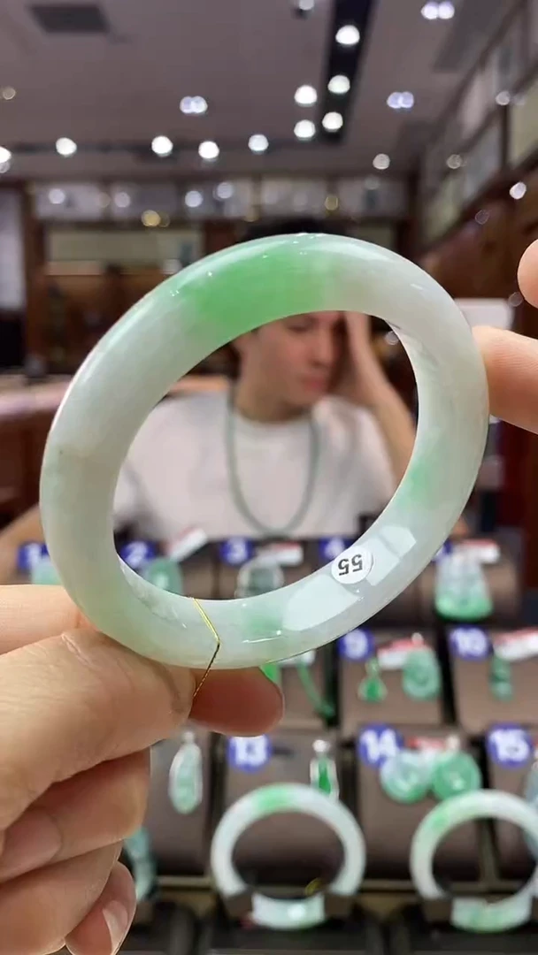 未镶嵌手镯翡翠55手镯