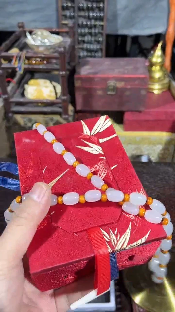 【闪购商品】滴血莲花菩提吊坠1