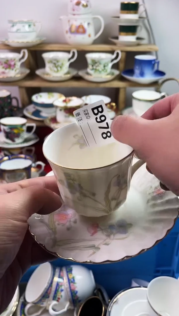 瓷片M*77777777777 B978