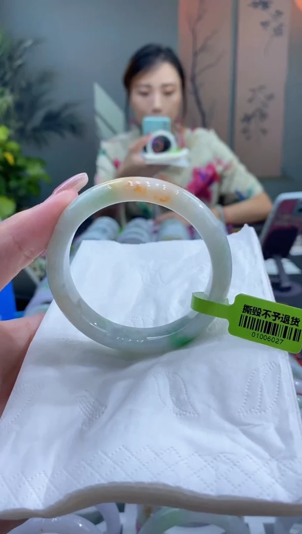 未镶嵌手镯翡翠000089645