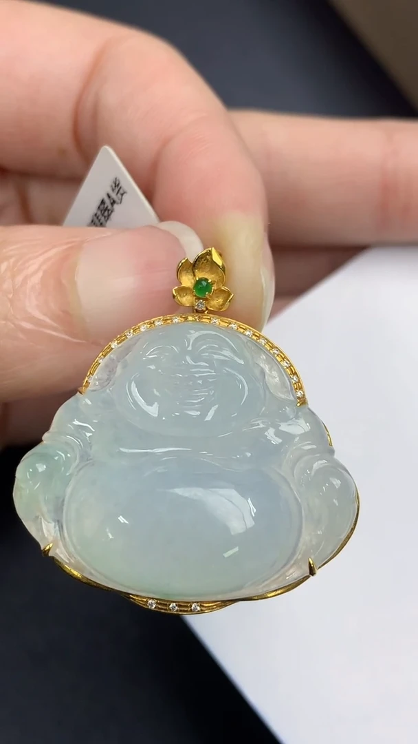 颈饰18K金镶嵌翡翠天然缅甸A货百元以上9元证书费自理