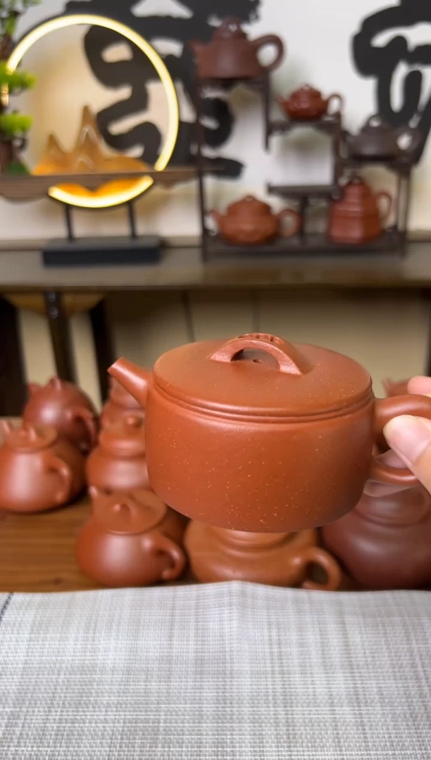 茶壶段泥红降坡一片瓦壶150CC-甘来兵