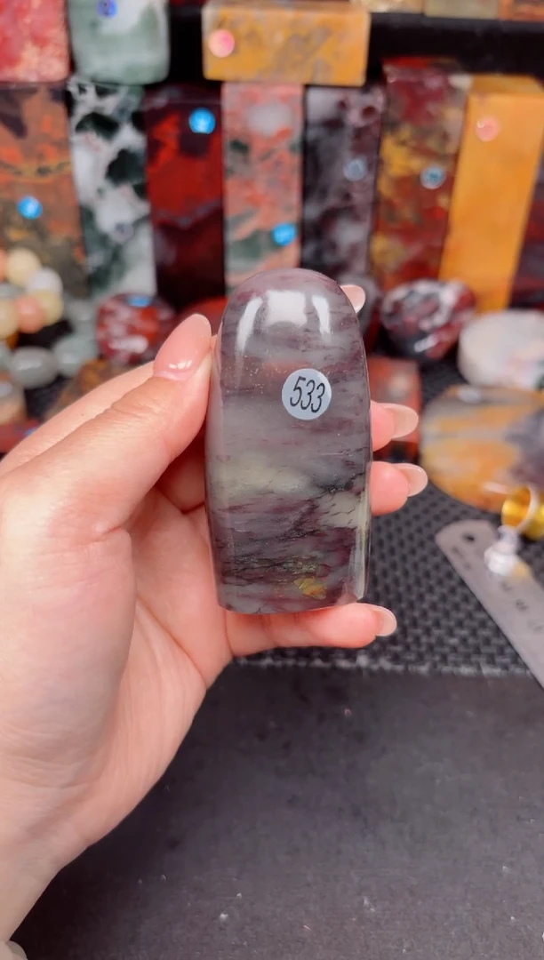 玉桂林鸡血创意摆件装饰 编号：533