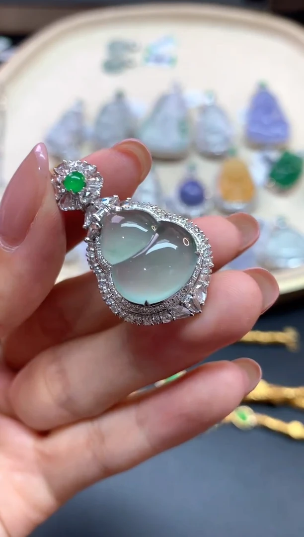 翡翠18K金镶嵌吊坠(不含链)吊坠（不含链）|26800+0