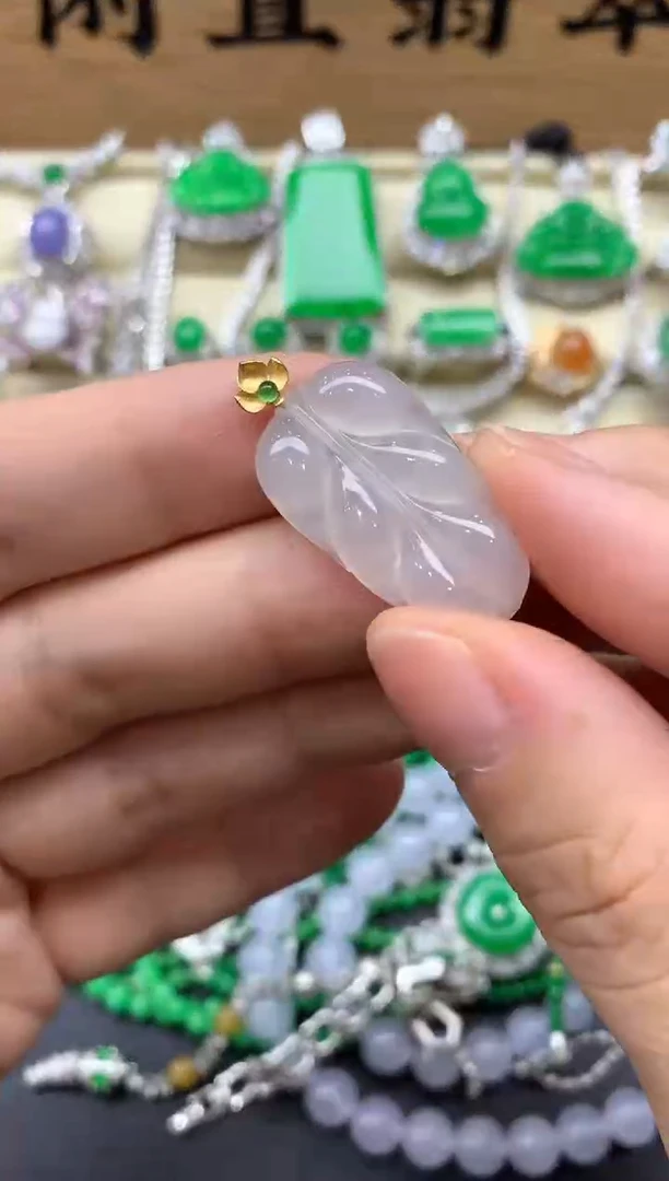 翡翠18K金镶嵌颈饰158-中国好珍宝