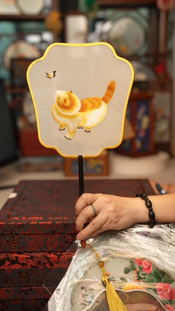 扇子团扇 绣花双面非遗