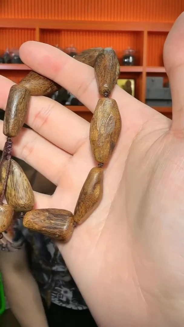 沉香手串587号沉水随形单圈多样性发一
