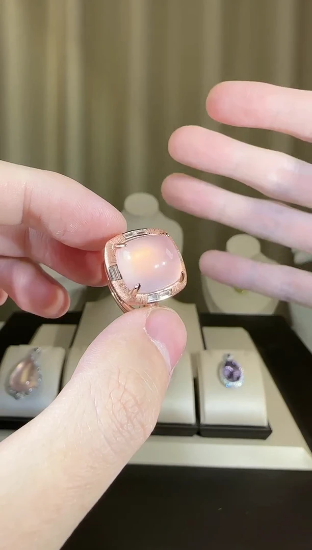 【闪购商品】芙蓉石戒指银S925镶嵌14*12mm星光粉水晶