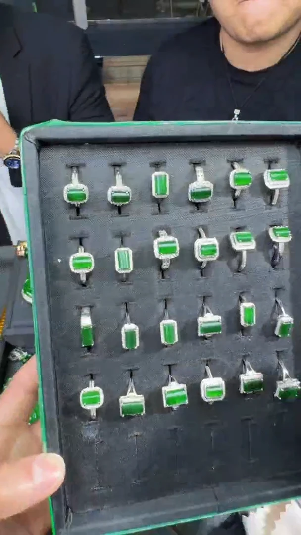 【闪购商品】翡翠戒指未镶嵌戒指多样性发其一