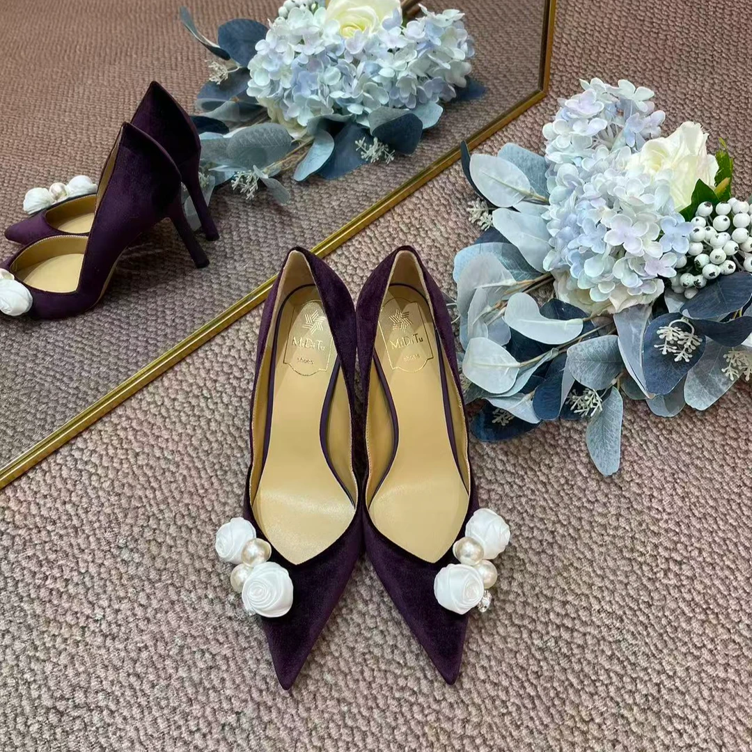 MIDITU/米蒂图 【玫瑰故事】2026年秋季新款羊皮尖头高跟鞋细跟