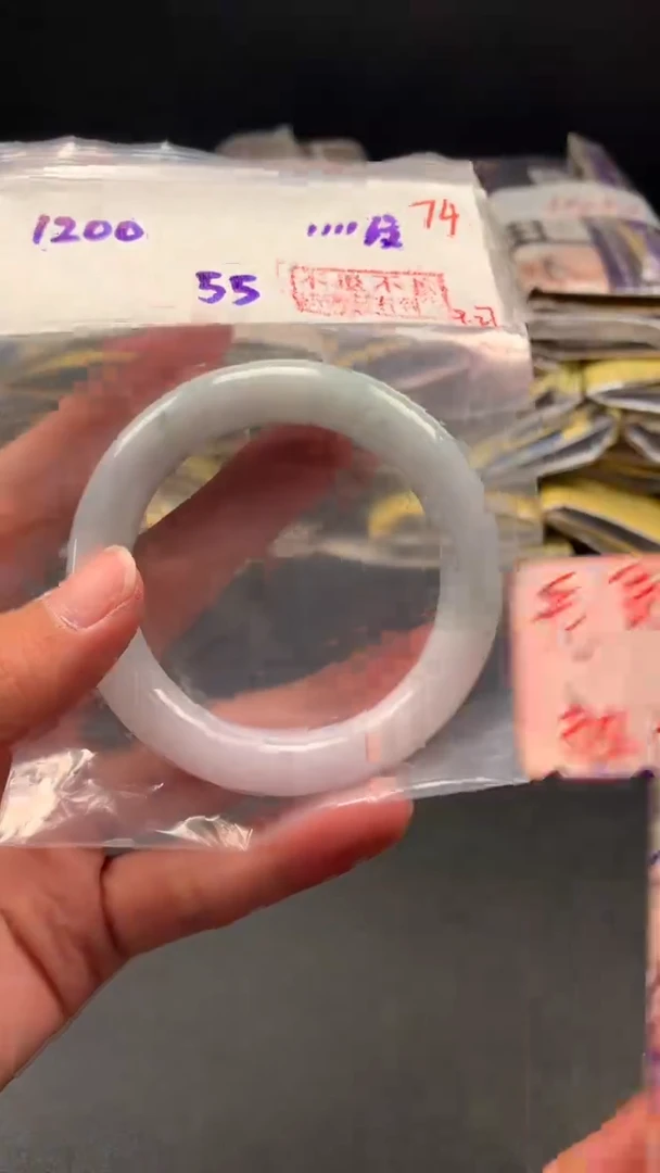 未镶嵌定制翡翠拍一发一 74