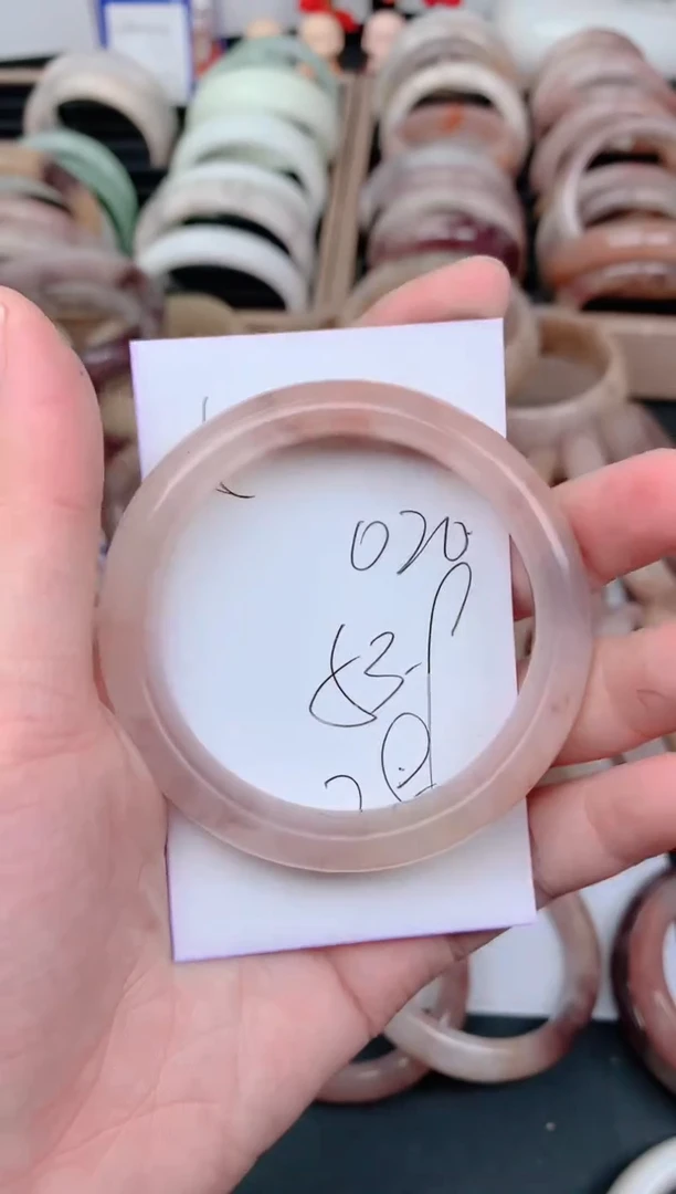 未镶嵌手镯石英质玉020