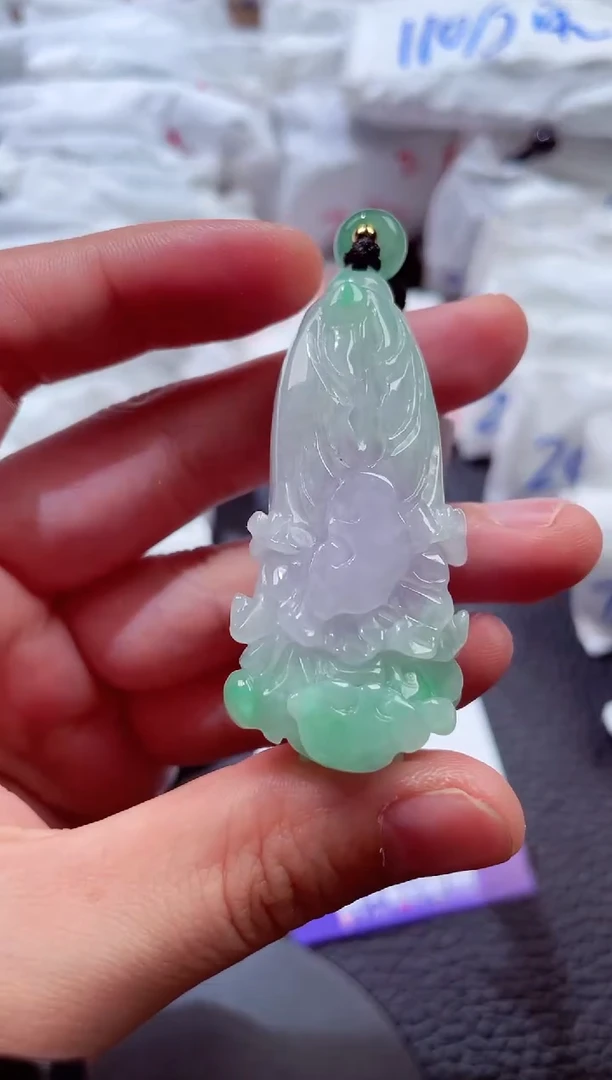 颈饰未镶嵌翡翠00009378