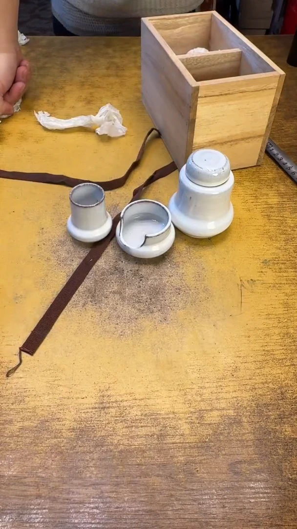 瓷器瓷器瑕疵破破127