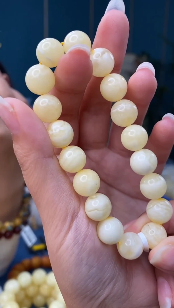 裸石琥珀未镶嵌1/5多样性发其一微瑕2