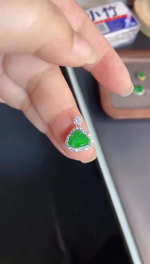 吊坠(不含链)银S925镶嵌翡翠1