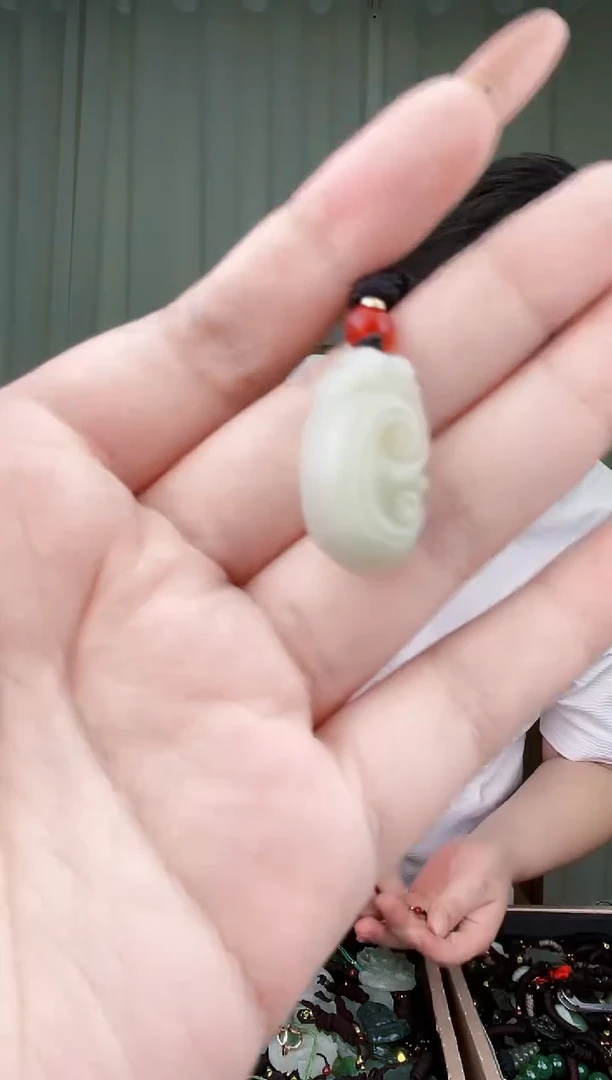 未镶嵌和田玉挂件拍一发一，多样性发货！