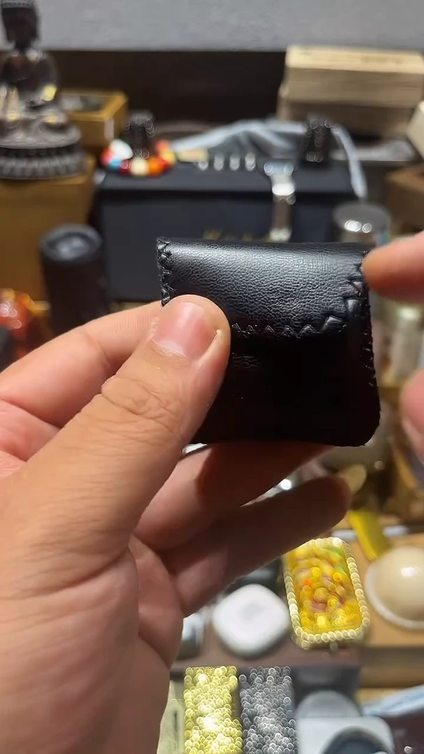 瓷片闪购商品 如图所示