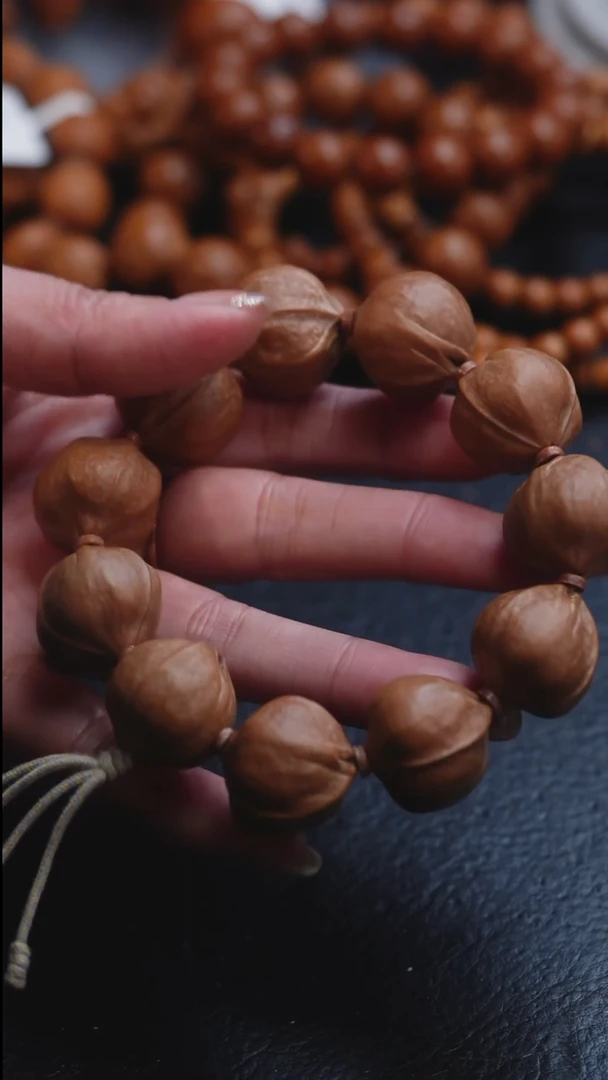 手串橄榄核斯**?苏工橄榄核