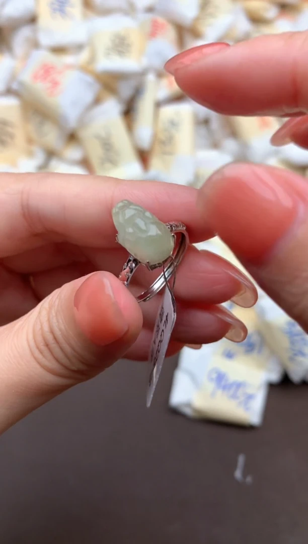 【闪购商品】翡翠挂件银S925镶嵌一