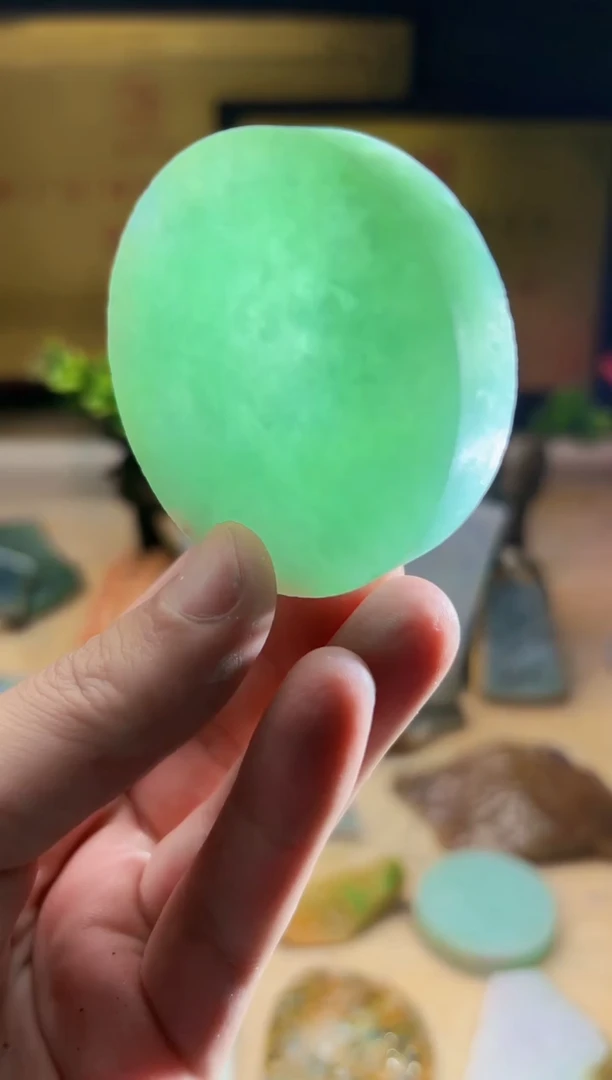 翡翠挂件未镶嵌A货张麦9697