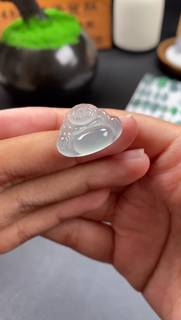 颈饰未镶嵌翡翠翡翠冰种佛公