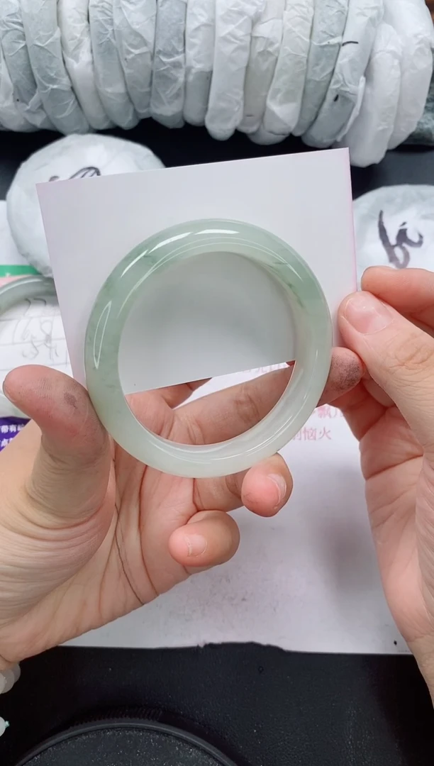 未镶嵌手镯石英质玉280/56-57
