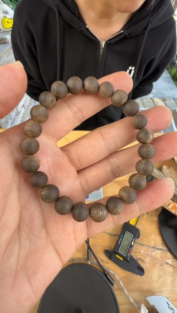 沉香沉香碎屑乌身08沉水圆珠单圈多样性发一