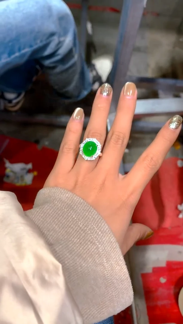 【闪购商品】定制翡翠未镶嵌65多样性发货（发其一）