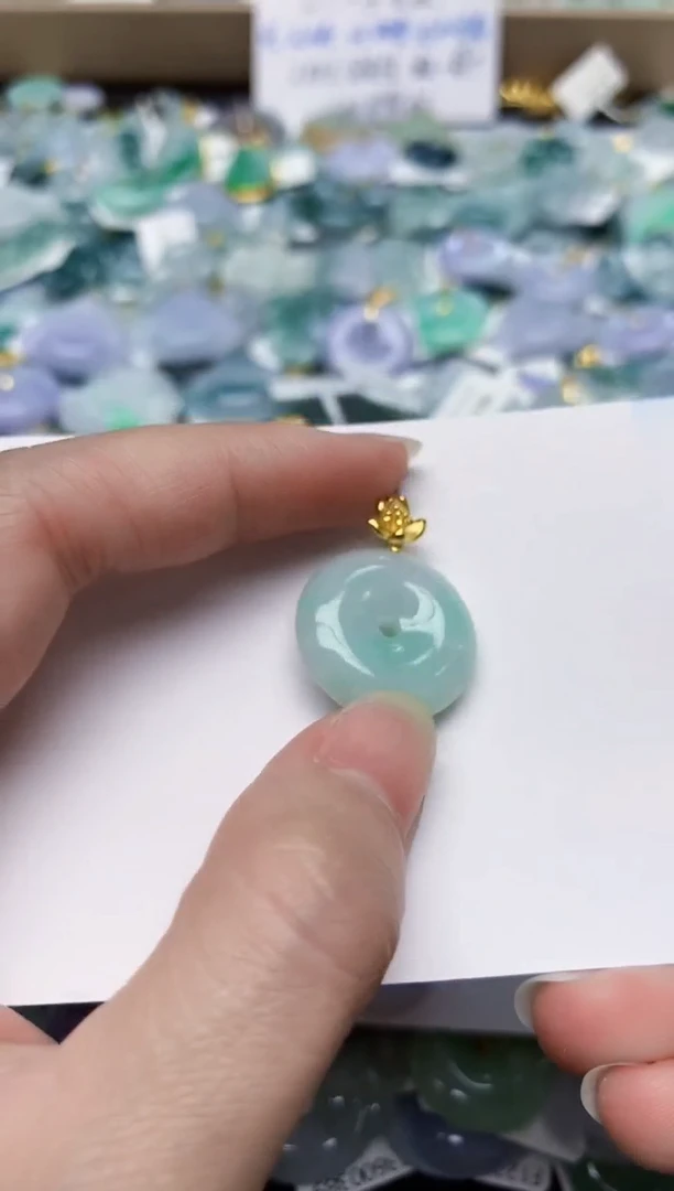 颈饰未镶嵌翡翠天然缅甸A货翡翠百元以上9元证书费自理