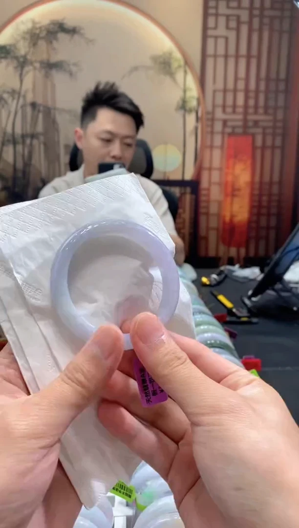 未镶嵌手镯翡翠000058235